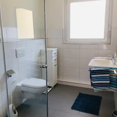 Ferienwohnung Schillerstrasse اوبرلنغن